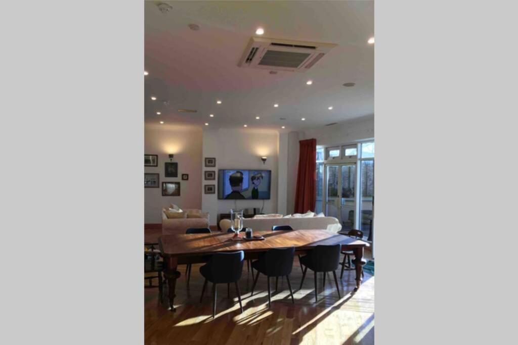 The Loft @ Clifden Bay Apartments エクステリア 写真
