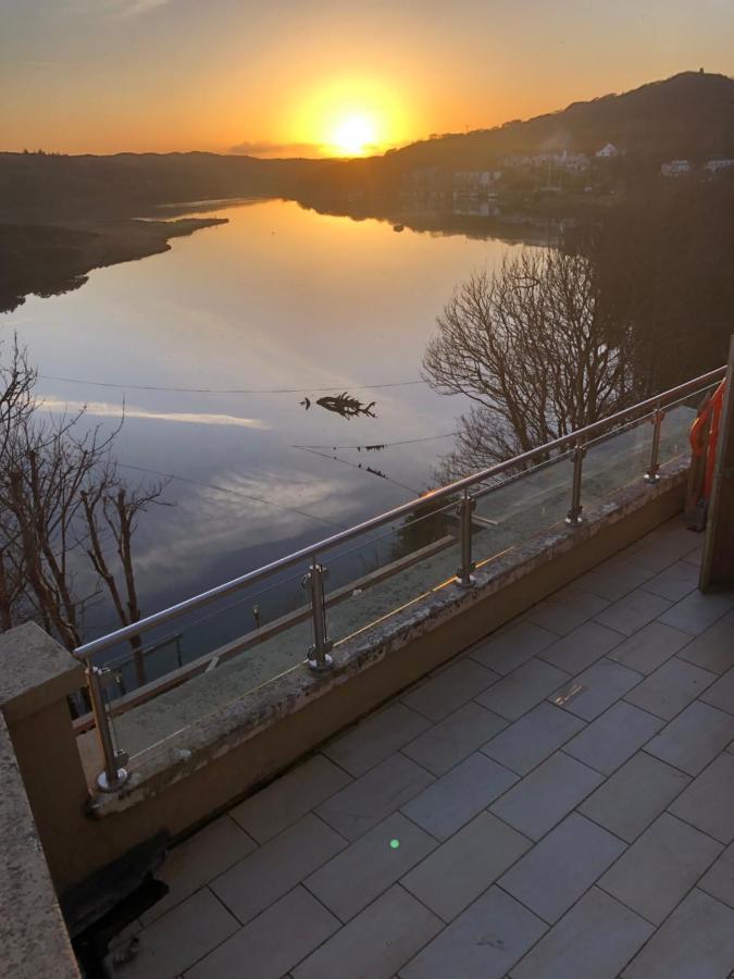 The Loft @ Clifden Bay Apartments エクステリア 写真